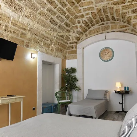 Il Grifone Bed and Breakfast *
